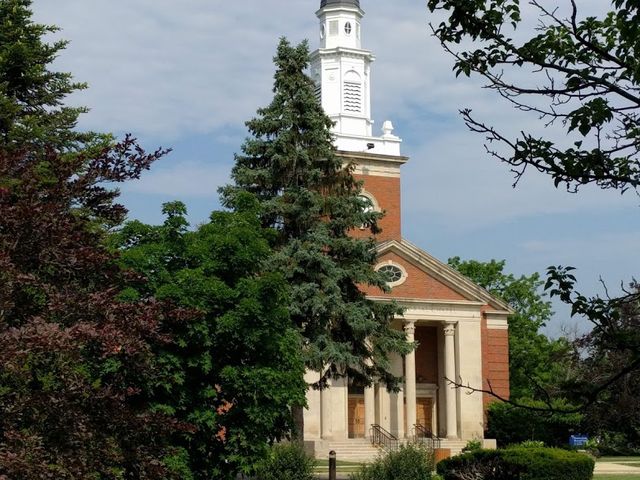 Photo of Elmhurst College