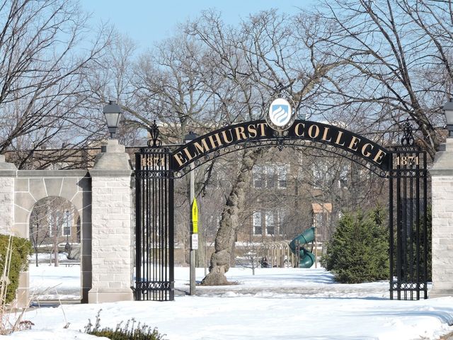 Photo of Elmhurst College