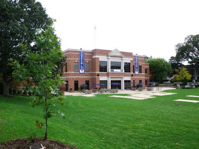 Photo of Elmhurst College