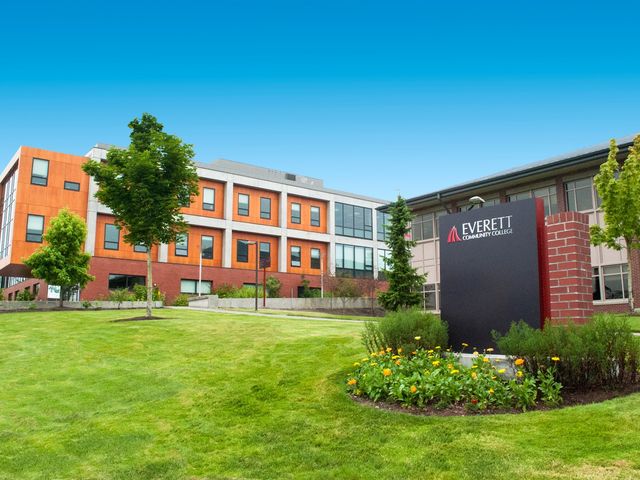 Photo of Everett Community College