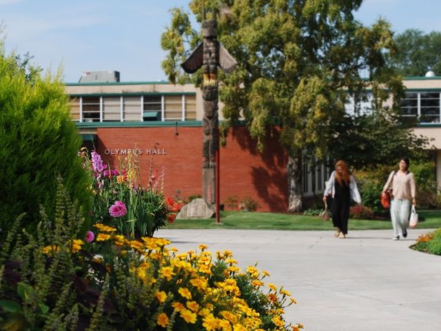 Photo of Everett Community College