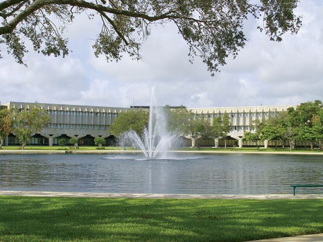 Photo of Everglades University