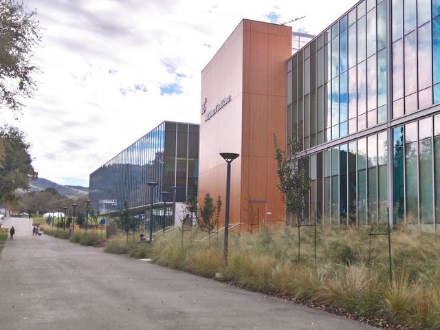 Photo of Evergreen Valley College