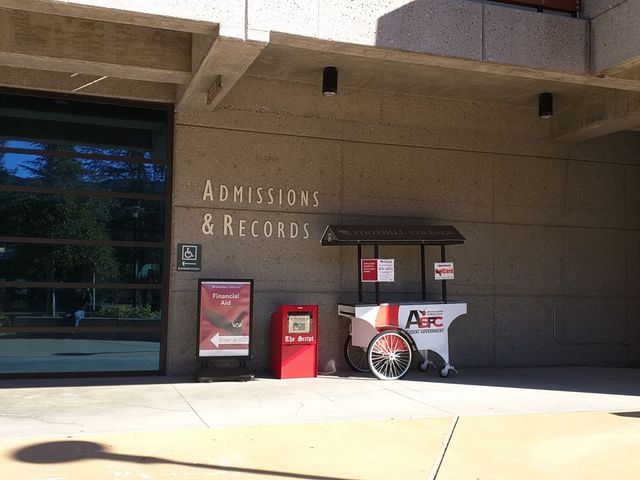 Photo of Foothill College