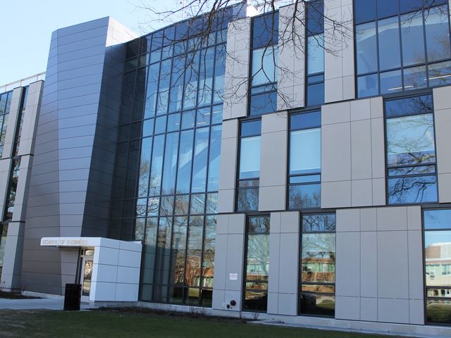 Photo of Farmingdale State College