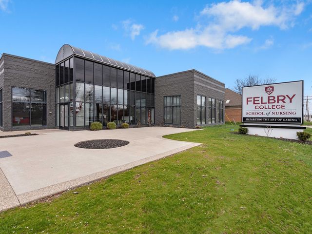 Photo of Felbry College School of Nursing
