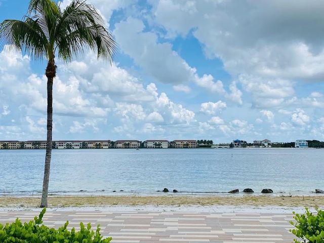 Photo of Florida Gulf Coast University