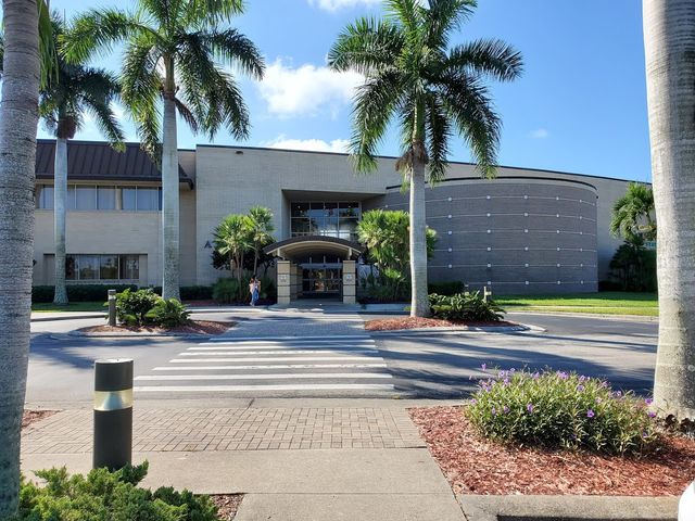 Photo of Florida SouthWestern State College