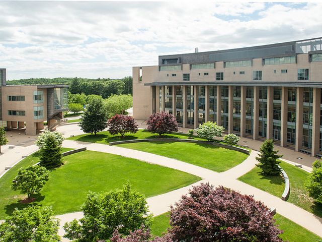 Photo of Franklin W Olin College of Engineering