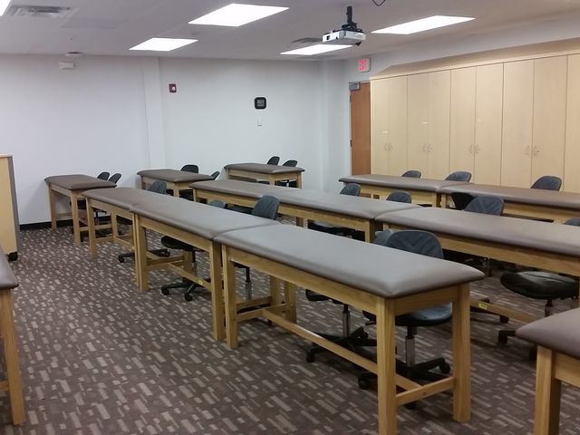 Photo of Kettering College - Ollie Davis Medical Arts and Education Center