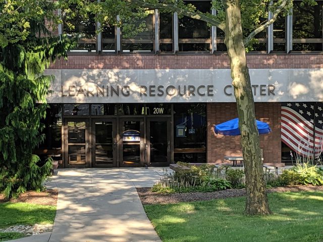 Photo of Kent State University at Stark