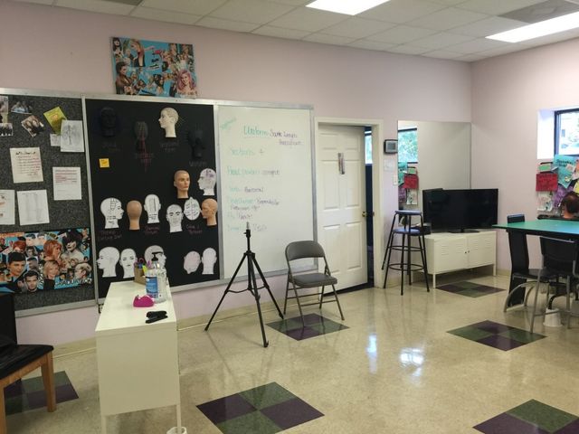 Photo of Hot Springs Beauty College