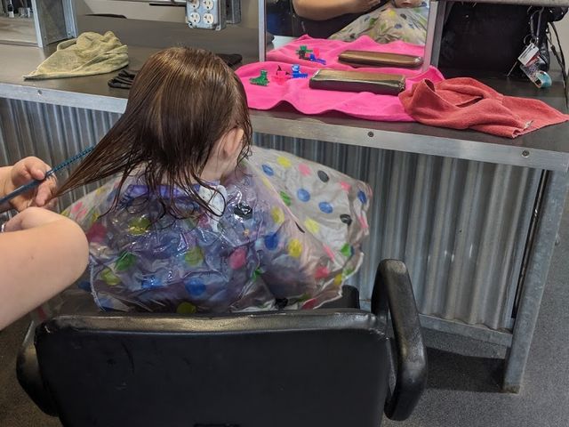 Photo of House of Heavilin Beauty College-Blue Springs