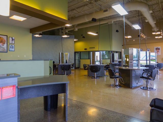 Photo of House of Heavilin Beauty College-Raymore