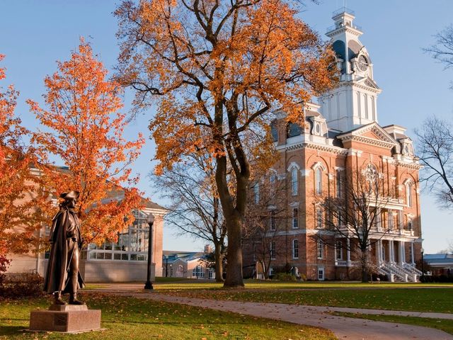 Photo of Hillsdale College