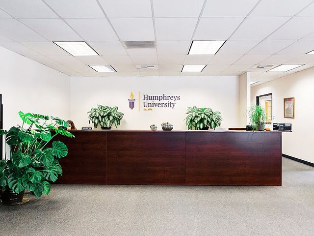 Photo of Humphreys College-Modesto