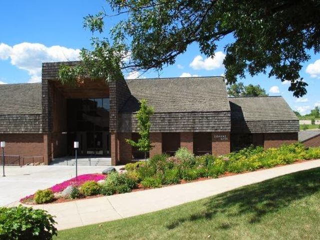 Photo of Inver Hills Community College