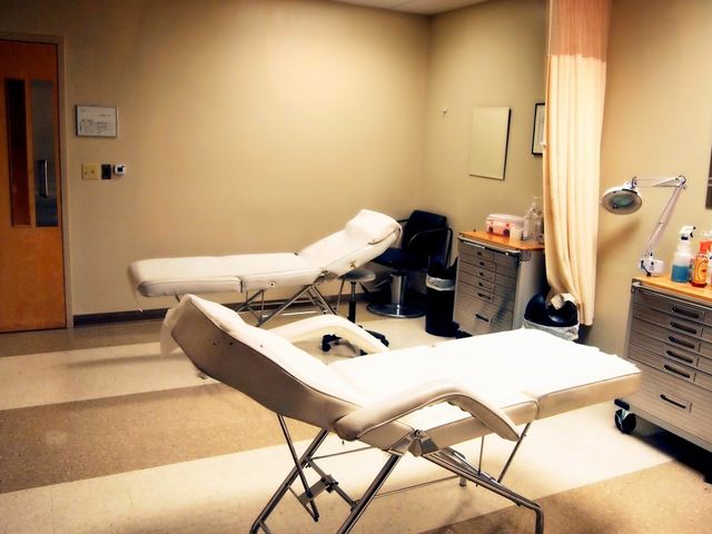 Photo of Ogle School Hair Skin Nails-Dallas