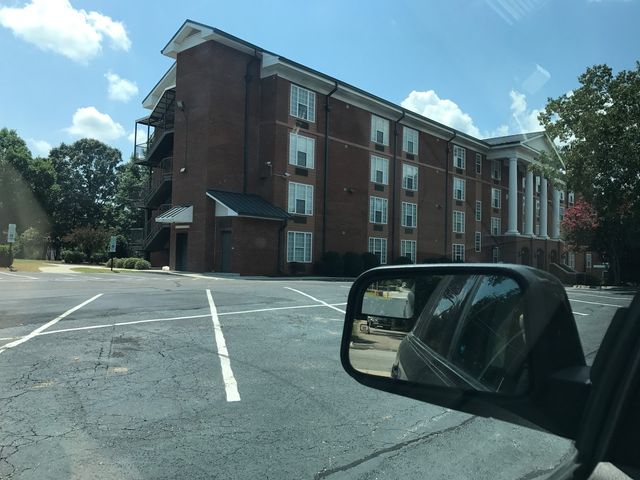 Photo of Louisburg College