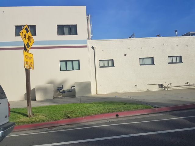 Photo of Los Angeles County College of Nursing and Allied Health