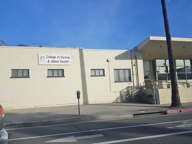 Photo of Los Angeles County College of Nursing and Allied Health