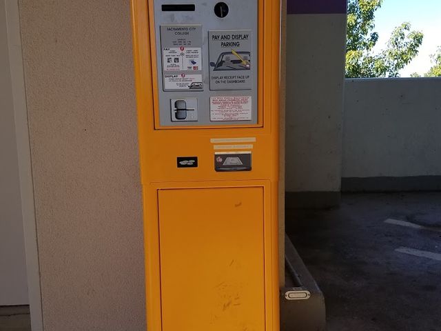 Photo of Los Rios Community College District Office