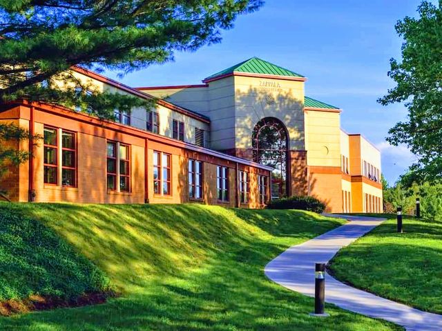 Photo of La Roche University