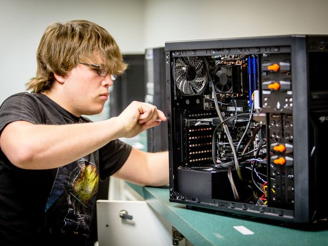 Photo of Laurel Business Institute