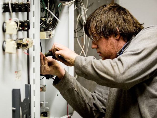 Photo of Laurel Business Institute