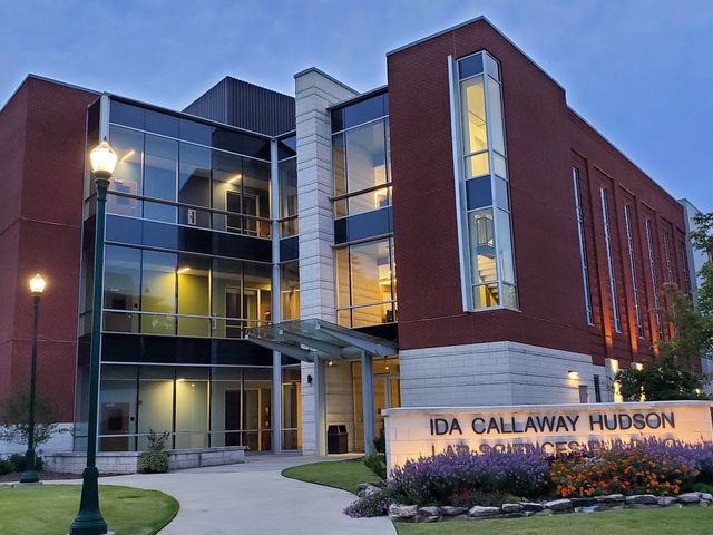 Photo of LaGrange College