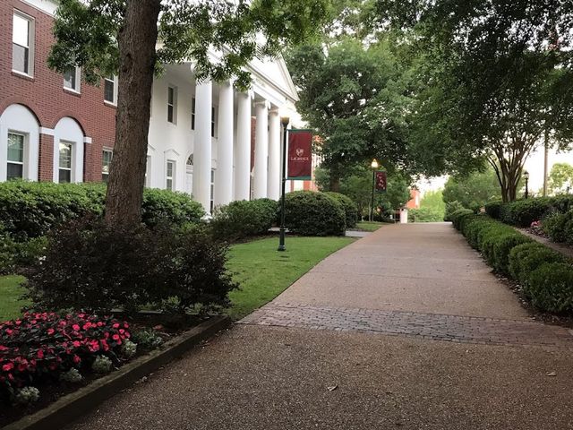 Photo of LaGrange College