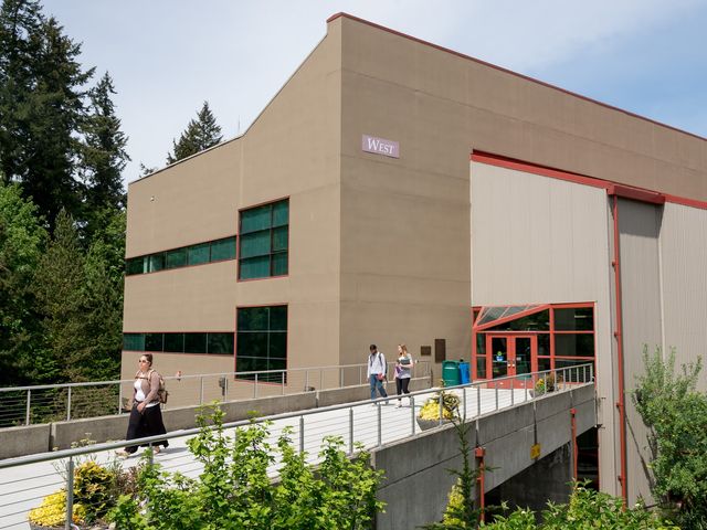 Photo of Lake Washington Institute of Technology