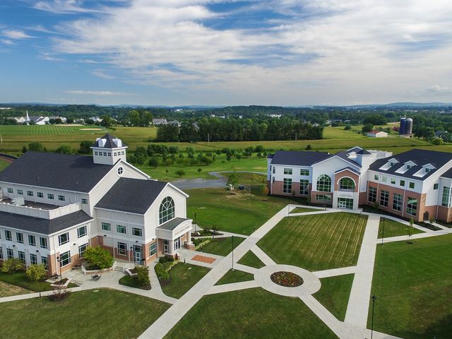 Photo of Lancaster Bible College