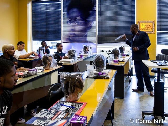 Photo of Larry's Barber College
