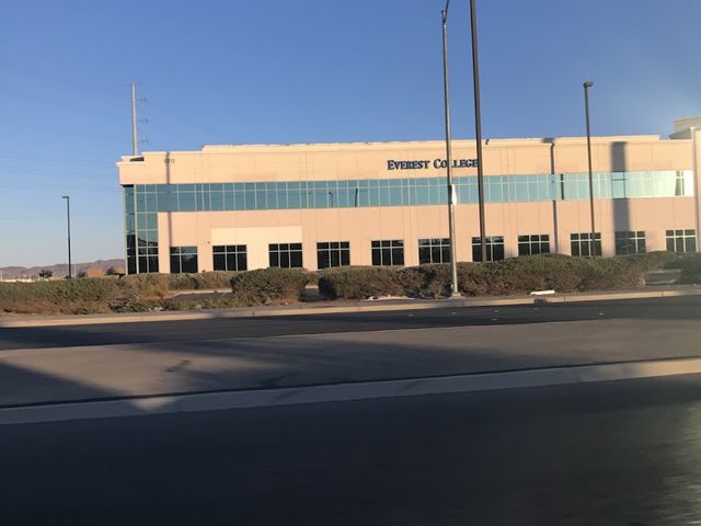 Photo of Las Vegas College