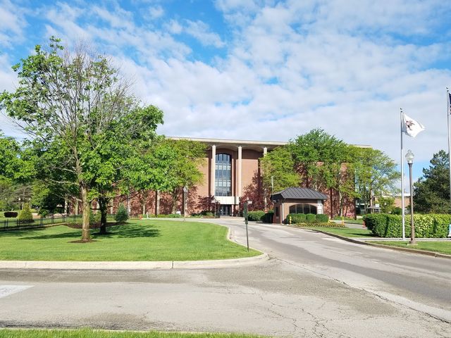 Photo of Lewis University