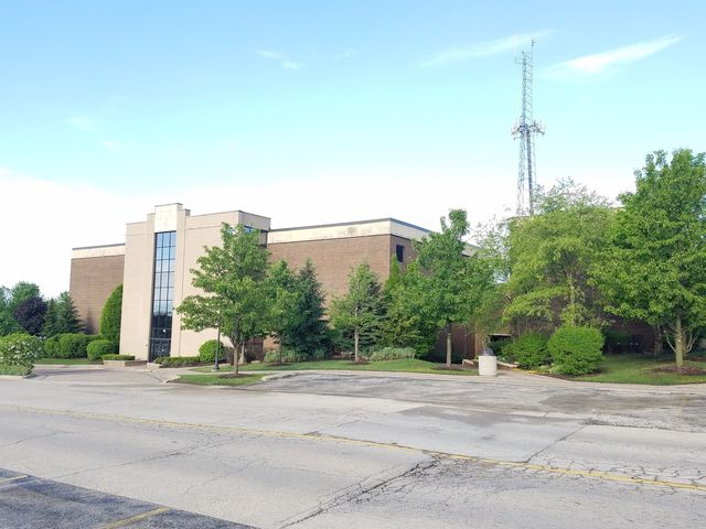Photo of Lewis University