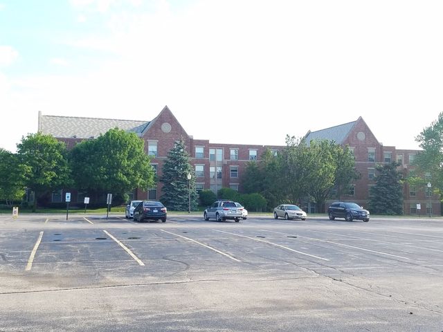 Photo of Lewis University