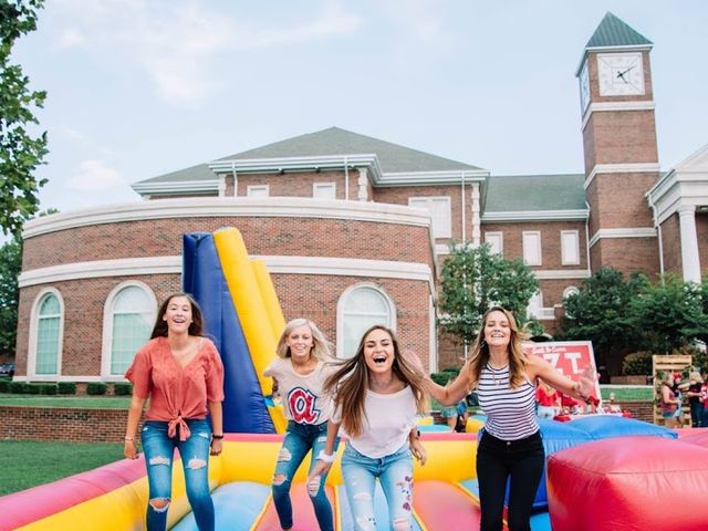 Photo of Lee University