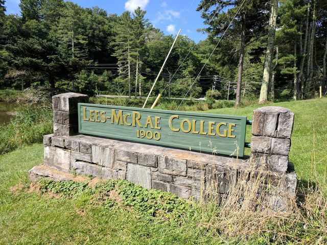 Photo of Lees-McRae College