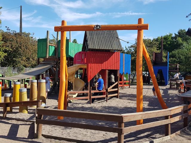 Photo of Legepladsen - Bredgrund