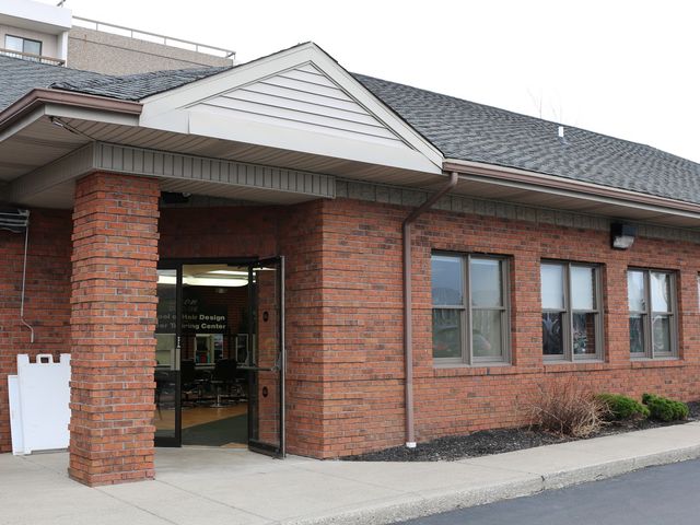 Photo of Leon Studio One School of Beauty Knowledge