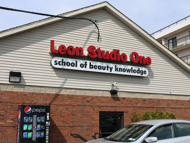 Photo of Leon Studio One School of Beauty Knowledge