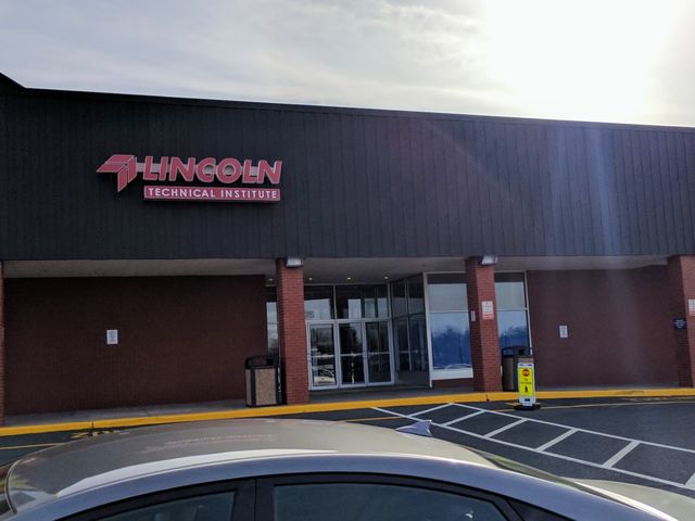 Photo of Lincoln Technical Institute-Iselin