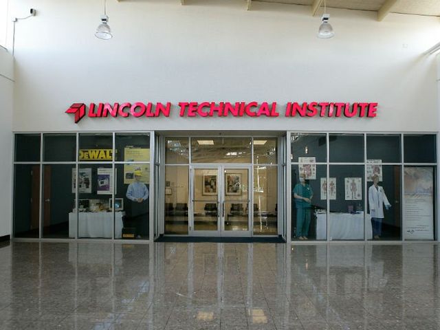 Photo of Lincoln Technical Institute-Lincoln