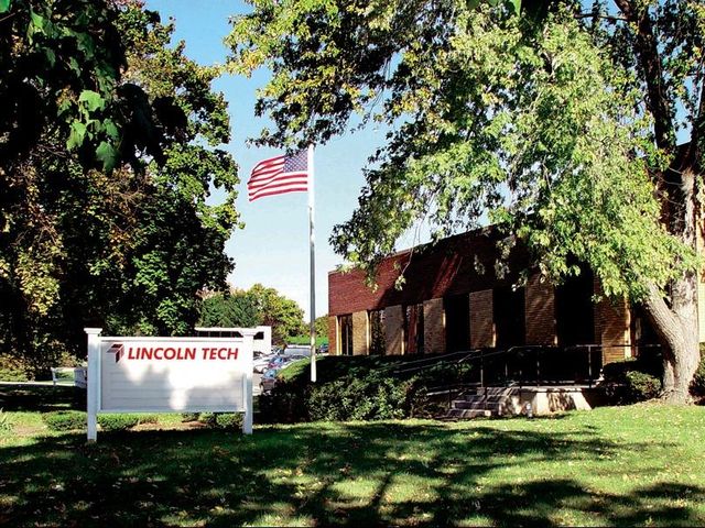 Photo of Lincoln Technical Institute-Union