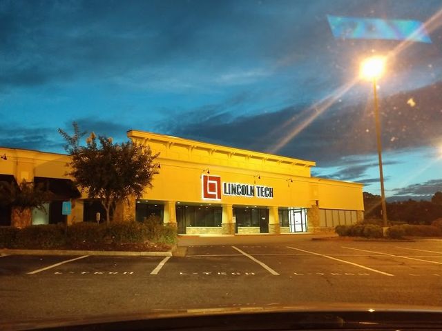 Photo of Lincoln College of Technology-Marietta