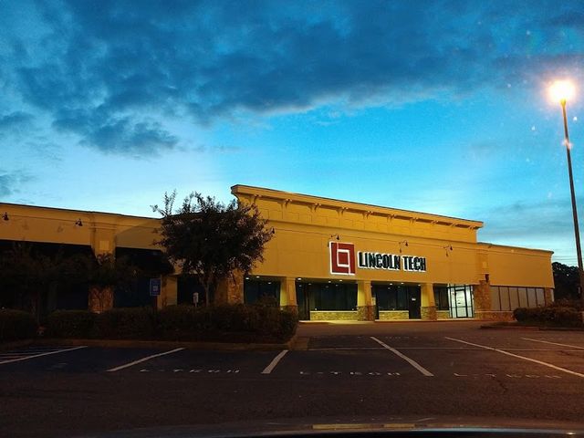 Photo of Lincoln College of Technology-Marietta