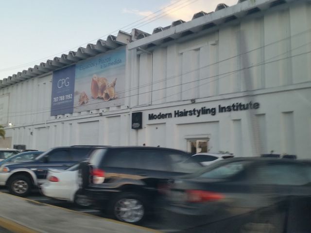 Photo of Modern Hairstyling Institute-Carolina