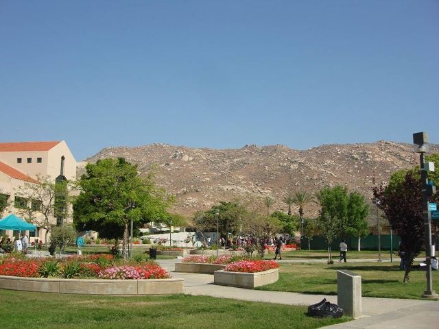 Photo of Moreno Valley College